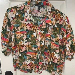 3/15 Forever 21 Graphic cropped button up- Large